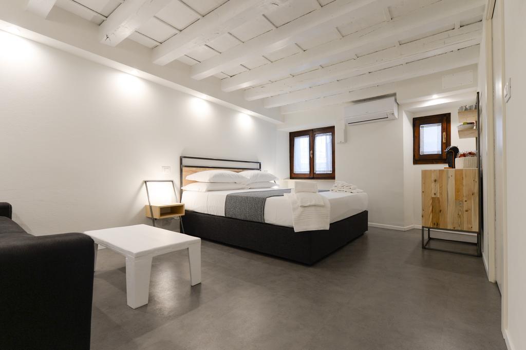 Piano Tre Hotel Верона Екстериор снимка